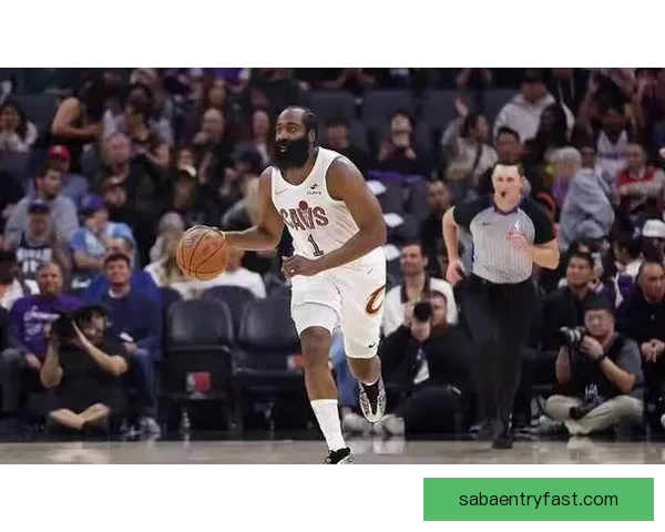 奇才球员凯肖恩乔治左肘尺侧副韧带二级撕裂复查在即